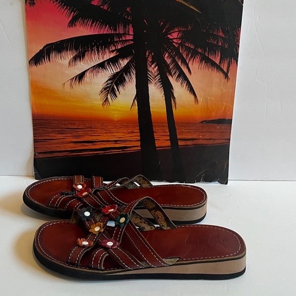 All genuine leather handmade in Mexico brown& colorful floral Women's flip flops - Picture 2 of 6